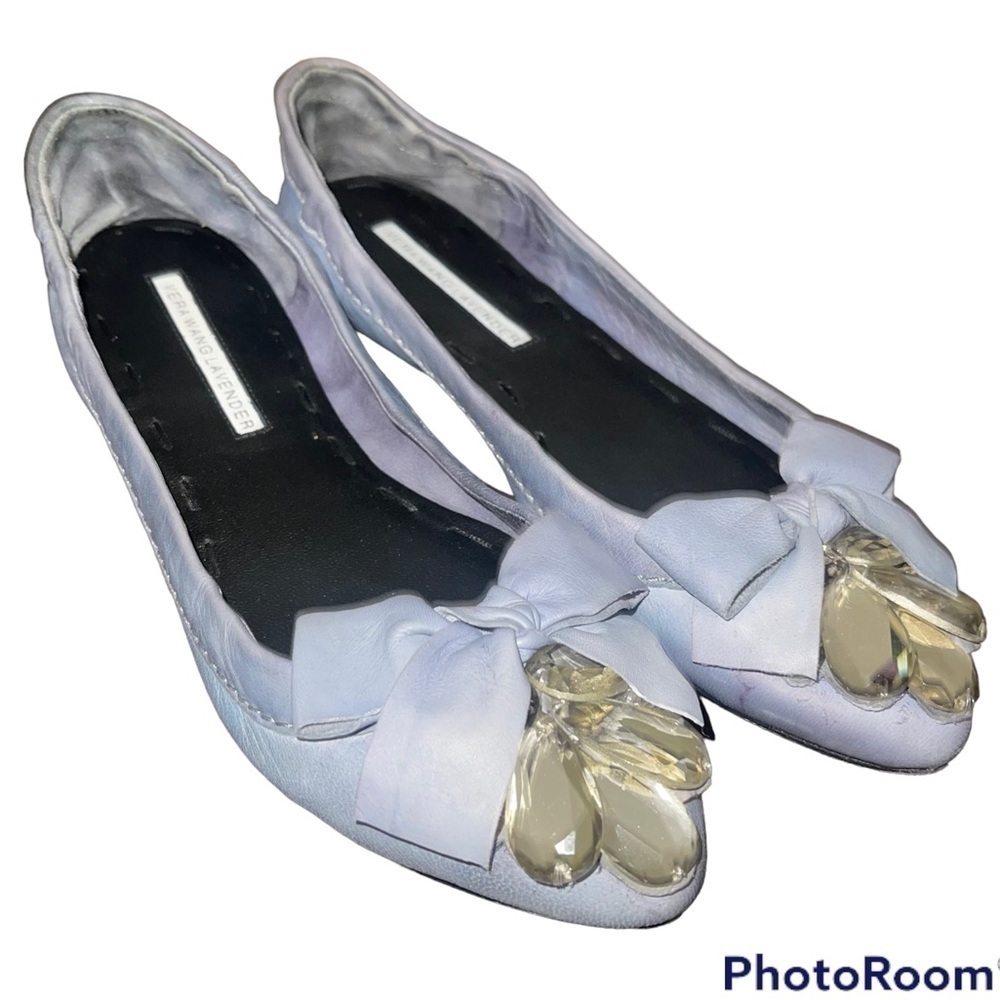 Vera Wang Lavender Label Flats- size 6M​